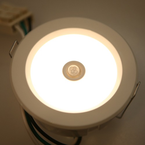 뷰텍 화장실 욕실용 LED센서 매입등 1W 3000k 전구색 VFL-107